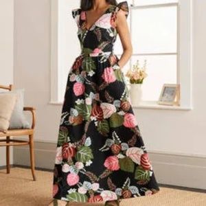 Frill Sleeve Maxi Dress size 16/18 - NWT - Black Floral print